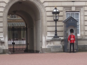 Palace guard doing his thing